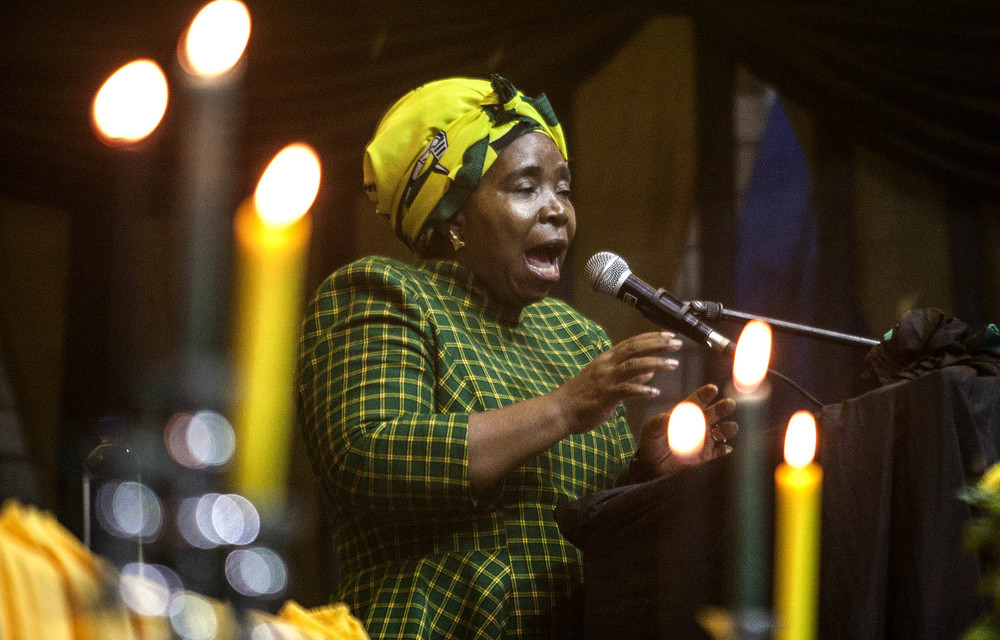 Mkhwebane takes on Mboweni over treasury DG remarks
