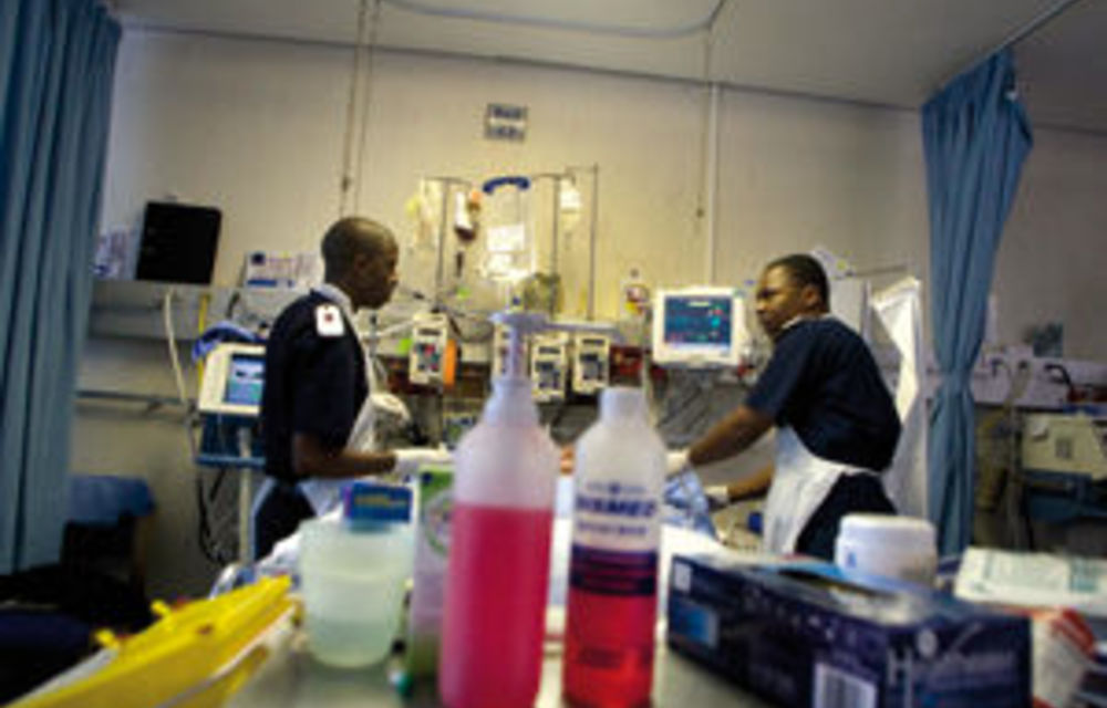 New nurse graduates in critical care units need better support