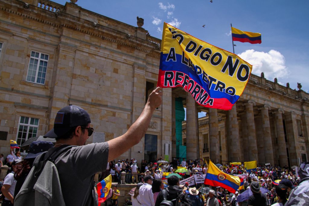 Much to learn from the political transitions in South Africa and Colombia