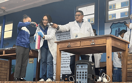 Advancing Knowledge NPC: Preparing STEM education for the fourth industrial revolution