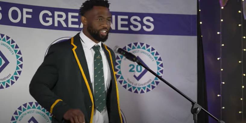 Siya celebrates Rassie