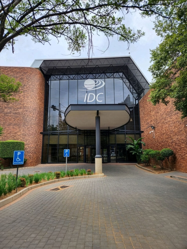 IDC avoids confirming board probe into Tinley Club Med deal