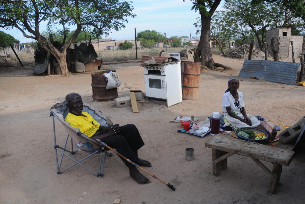 Fruit of freedom withers under broken land deal